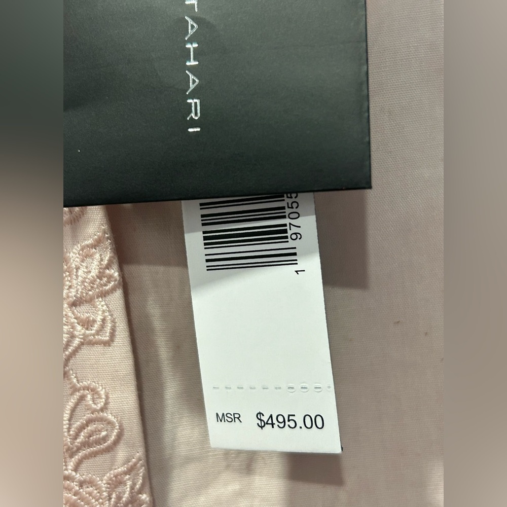 ELIE TAHARI Embroidered Scallop Collar Button-Down Blouse - Picture 8 of 9